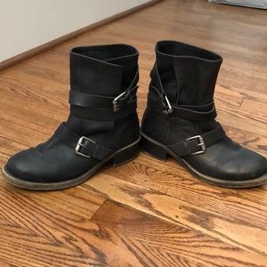 Lucky brand hobo/combat boots